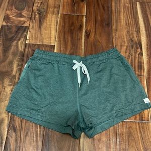 EUC Vuori Halo Performance Short size S in green.